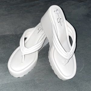 Jessica Simpson sandals size 9